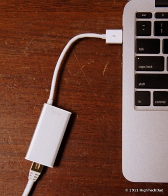 Macbook  Thunderbolt Ethernet on Moshi   S Usb To Ethernet Adapter Makes The Macbook Air Even More