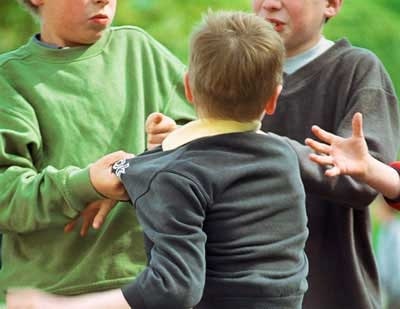 bullies-on-playground