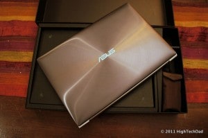 HTD Ultrabook Unbox 35071 - HighTechDad™