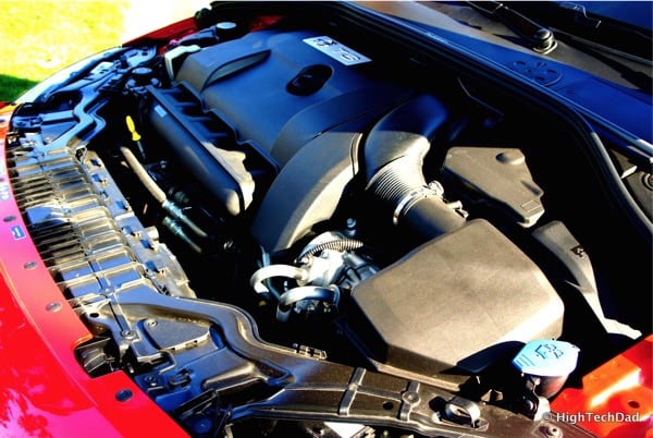 2015.5 Volvo V60 T6 R-Design Wagon - Engine
