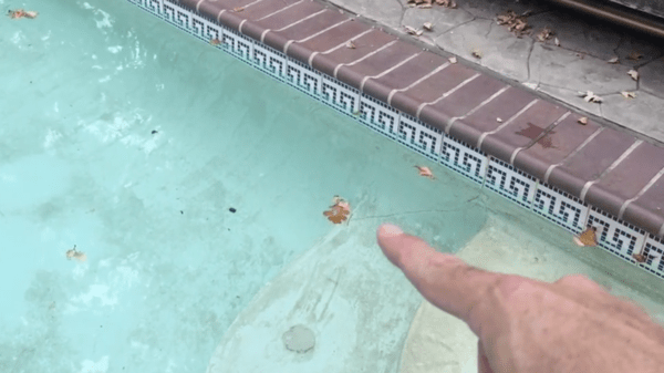 Pool crack - find and fix a leak in a pool