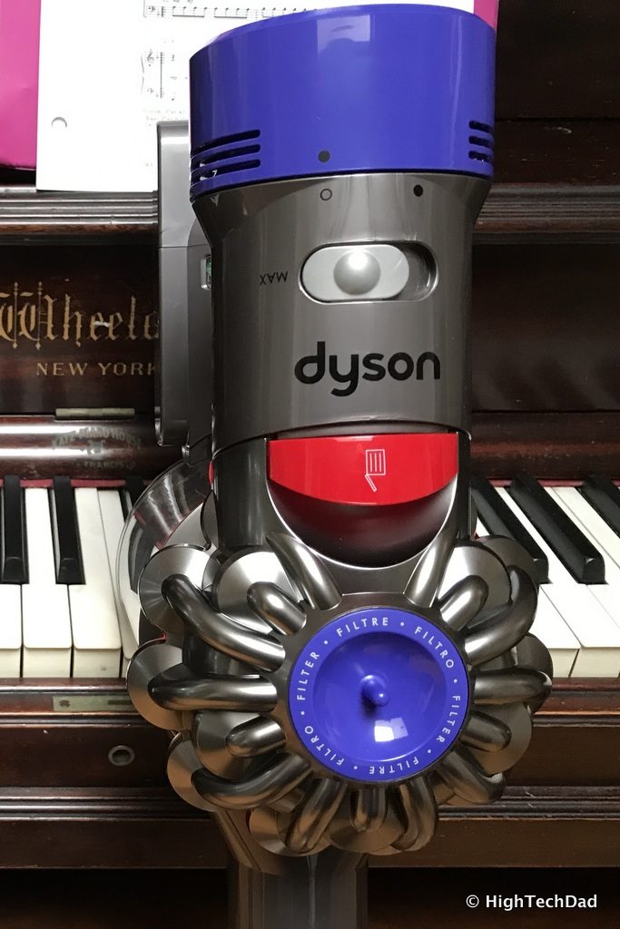 Dyson V8 Absolute - top section