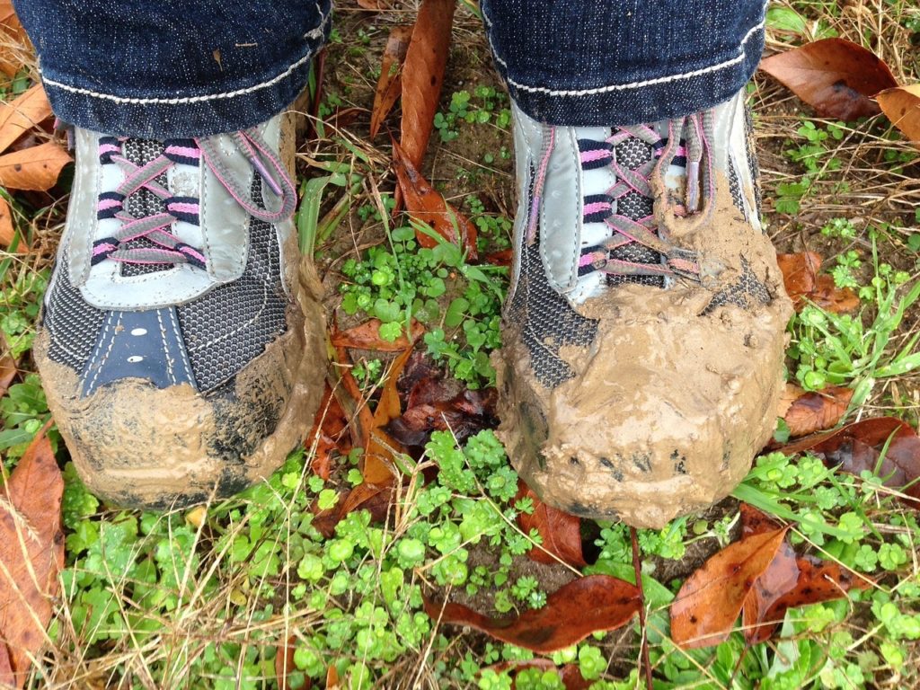 Car Winter Tips - muddy shoes