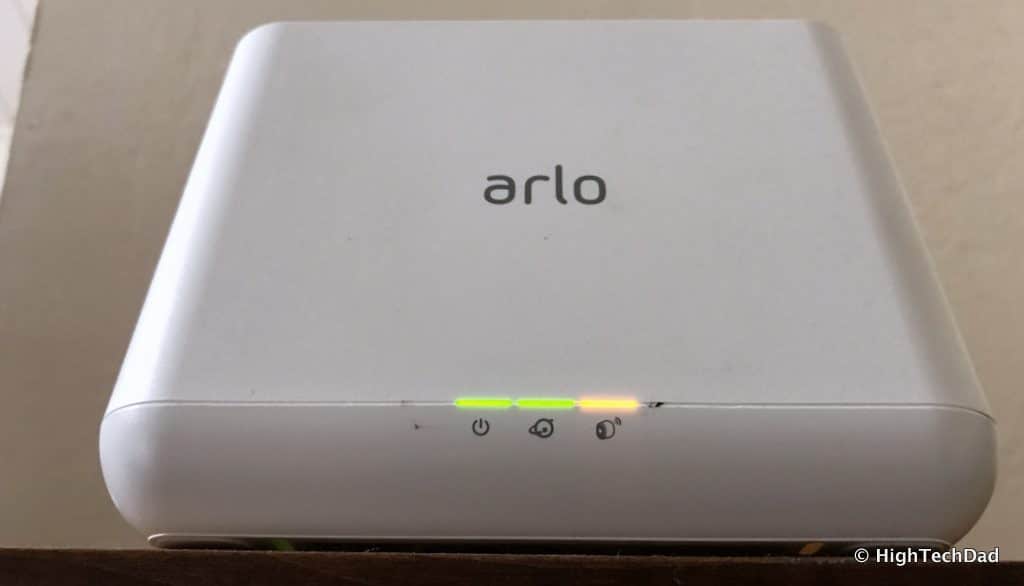 HTD NETGEAR Arlo Pro 2 - base station lights