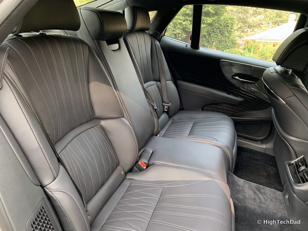HighTechDad 2019 Lexus LS-500h review - rear seat armrest up