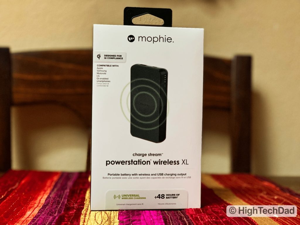 HighTechDad Review Mophie Charge Stream Powerstation Wireless XL - in box