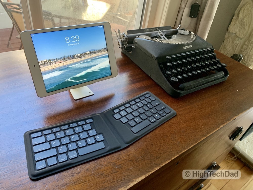 HighTechDad Kanex Bluetooth Travel Keyboard review 4 - HighTechDad™