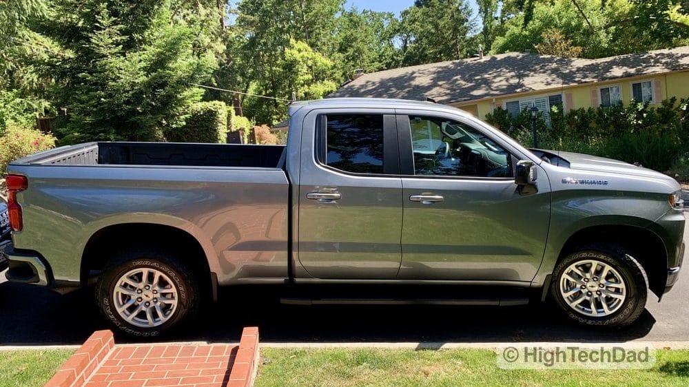 cropped HighTechDad 2019 Chevy Sliverado review 1 - HighTechDad™