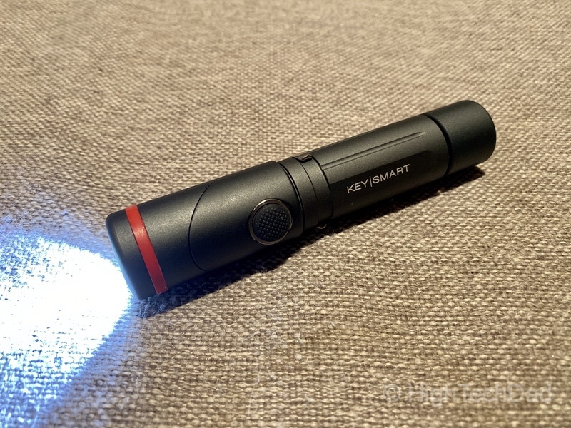 HighTechDad reviews KeySmart NanoTorch Twist LED flashlight - extremely bright CREE LED bulb