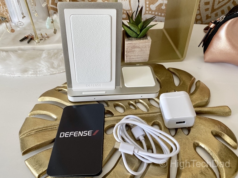 HighTechDad review - Defense Vertical Duo wireless charger - in my daughters' room