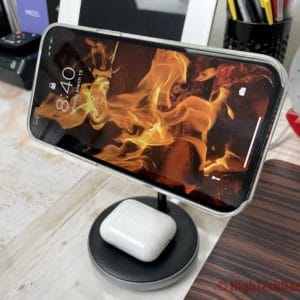 HyperJuice Magnetic Wireless Charging Stand