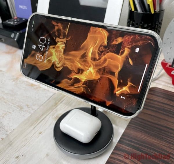 HighTechDad HyperJuice Magnetic Charging Stand review 9 - HighTechDad™