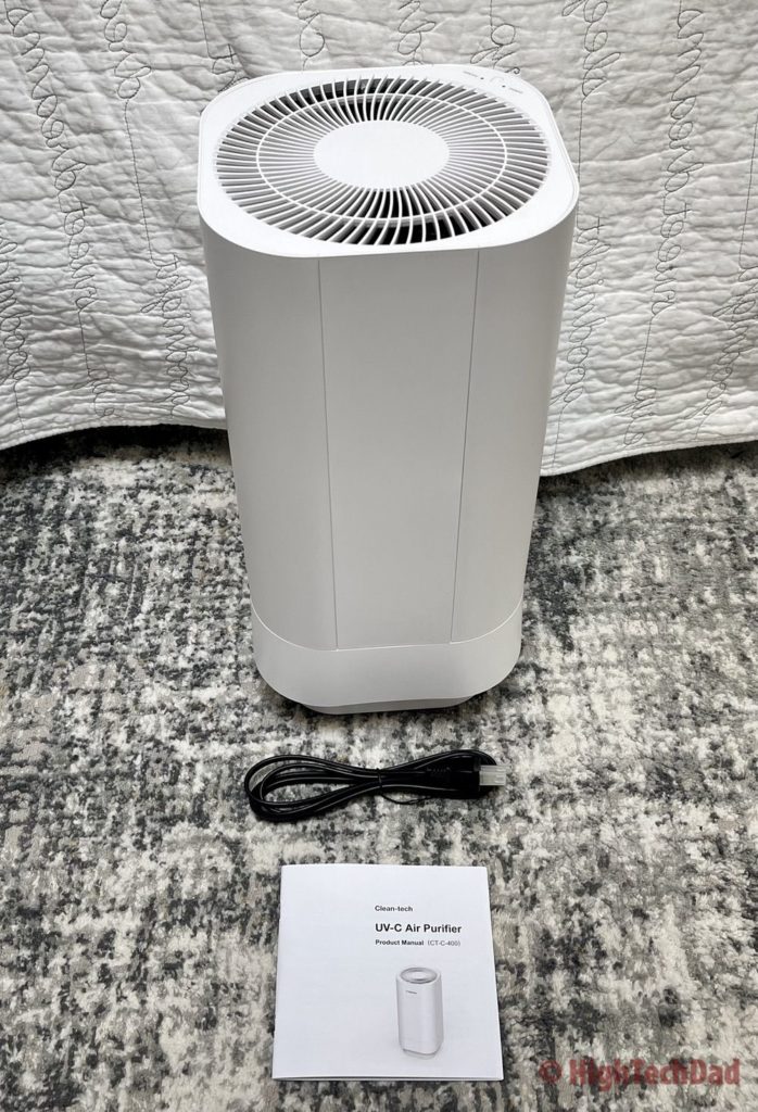 What's in the box - Cleantech UVC air purifier - HighTechDad review