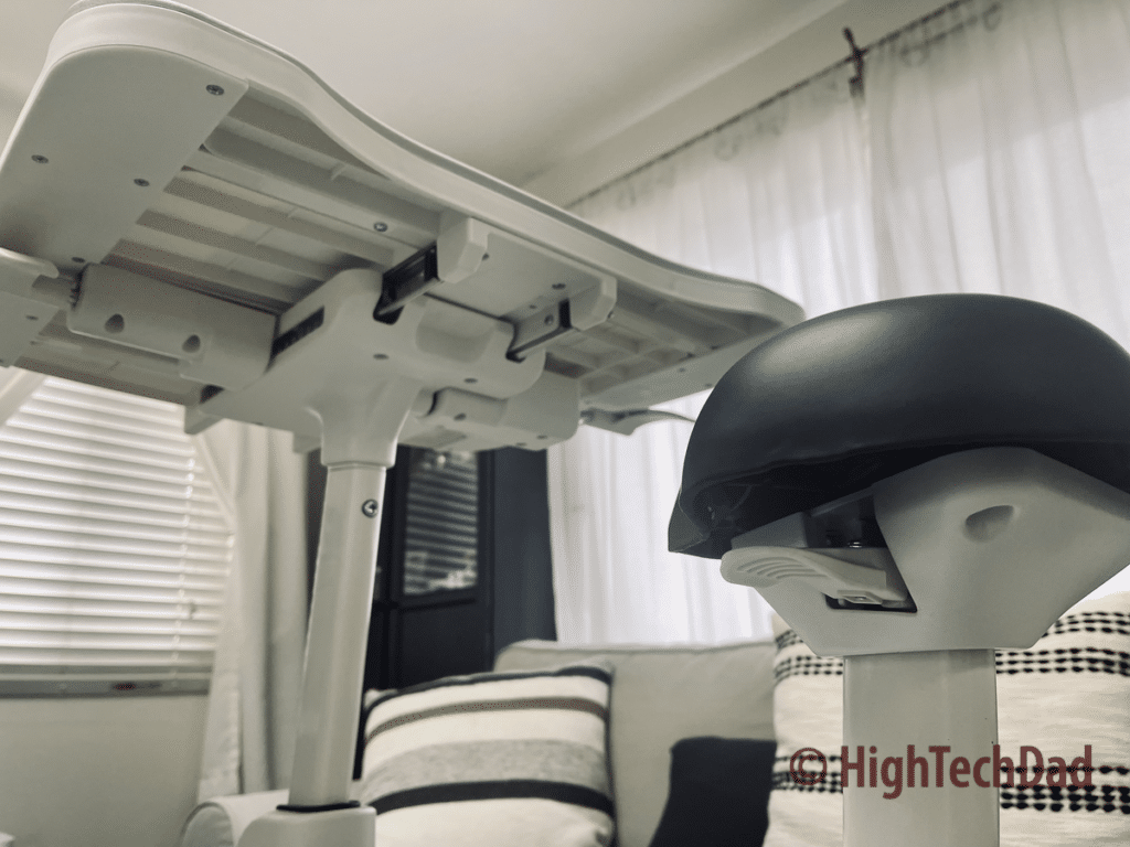 Seat adjustment - Flexispot Deskcise Pro - HighTechDad review