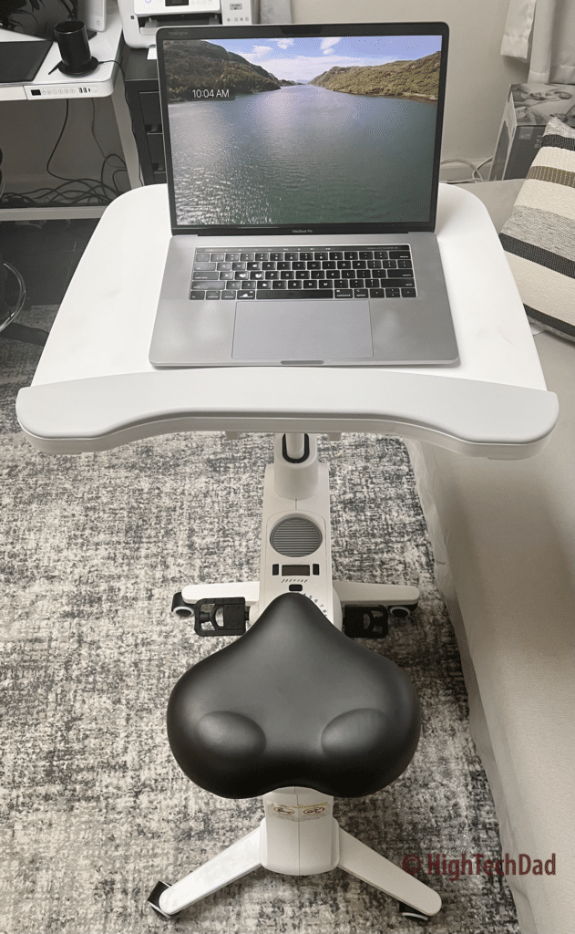 Fits a laptop - Flexispot Deskcise Pro - HighTechDad review