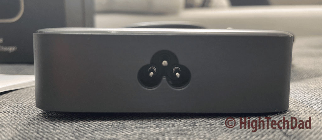 Mickey Mouse plug - UGREEN Nexode GaN Charger - HighTechDad review