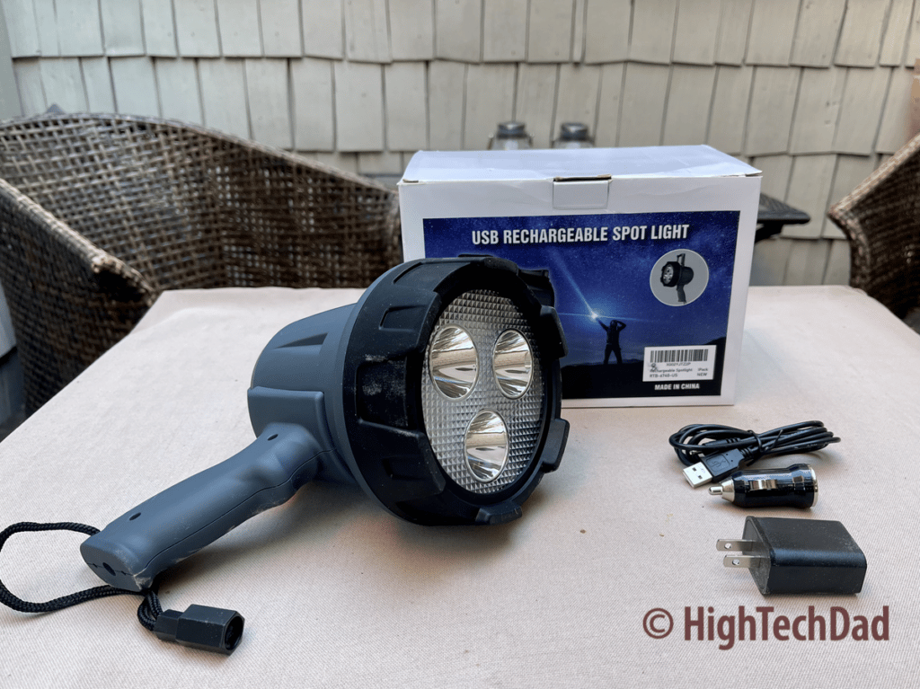 6000 Lumens spotlight - HOKOLITE Spotlight & Camping Lantern - HighTechDad Review