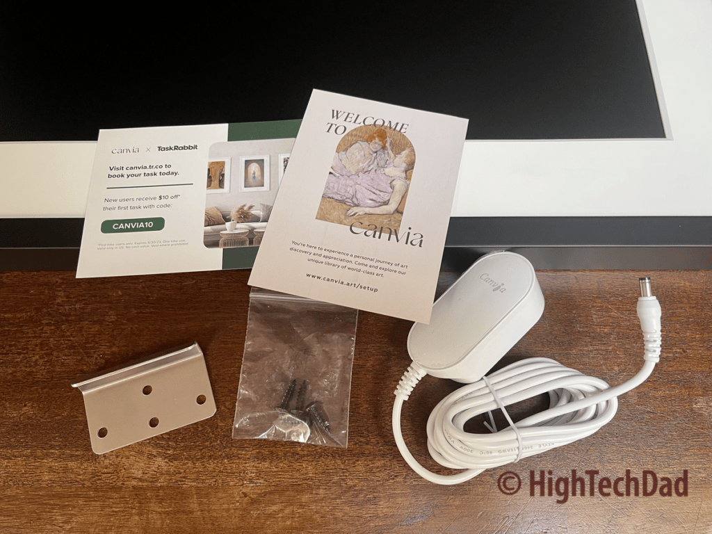 In the box - Canvia digital canvas and smart frame -  HighTechDad review