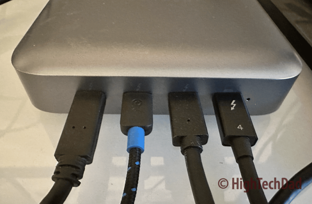 All devices connected - HyperDrive Thunderbolt 4 Power Hub - HighTechDad review