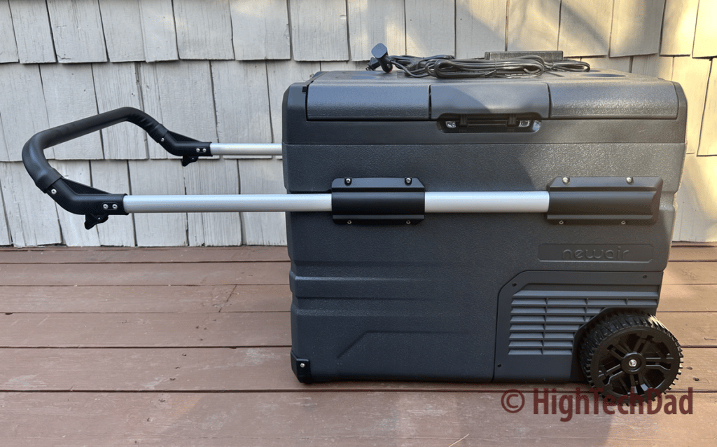 Pull out handle and rugged wheels - Newair electric cooler - HighTechDad review