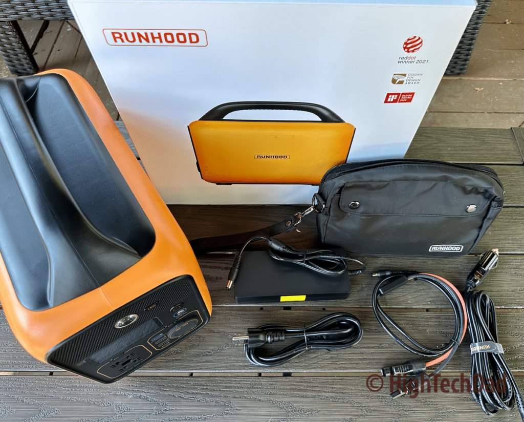 Cables and carrying case - Runhood Rallye 600 Pro - HighTechDad review