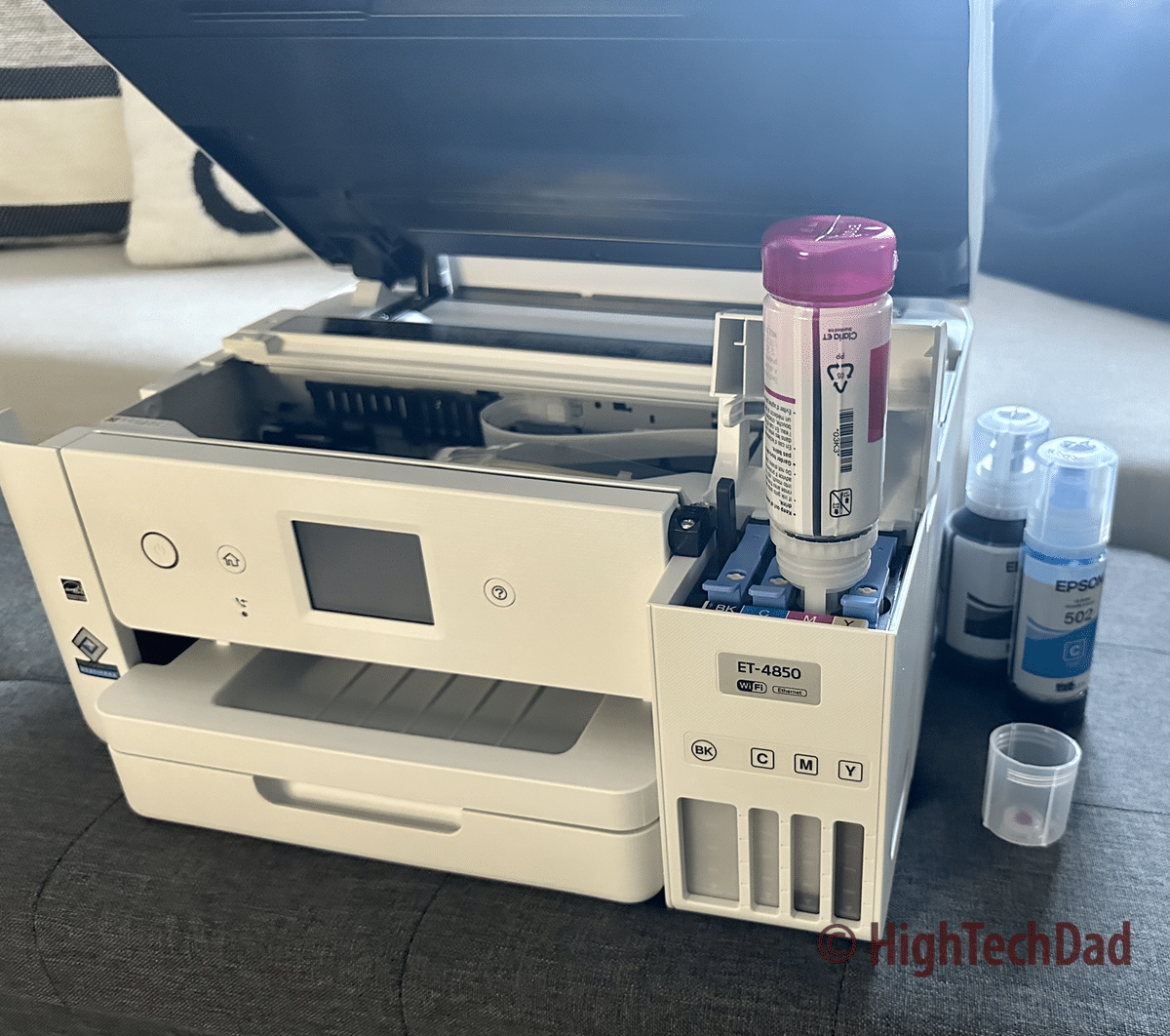 Filling the EcoTank - Epson EcoTank ET-4850 - HighTechDad review