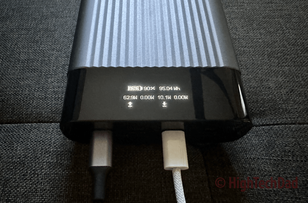 HighTechDad Hyperjuice 245W USB C battery review 12 - HighTechDad™