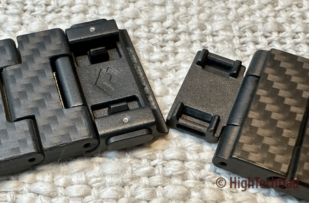 Magnetic closure mechanism - PITAKA Carbon Fiber Apple Watch band - HighTechDad review