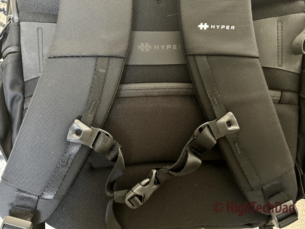 Chest strap - HyperDrive HyperPack Pro backpack - HighTechDad review
