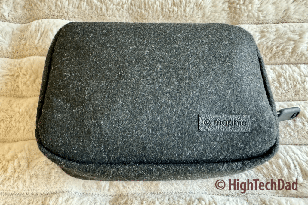 Zipped up travel case  - Mophie 3-in-1 Travel Charger - HighTechDad review