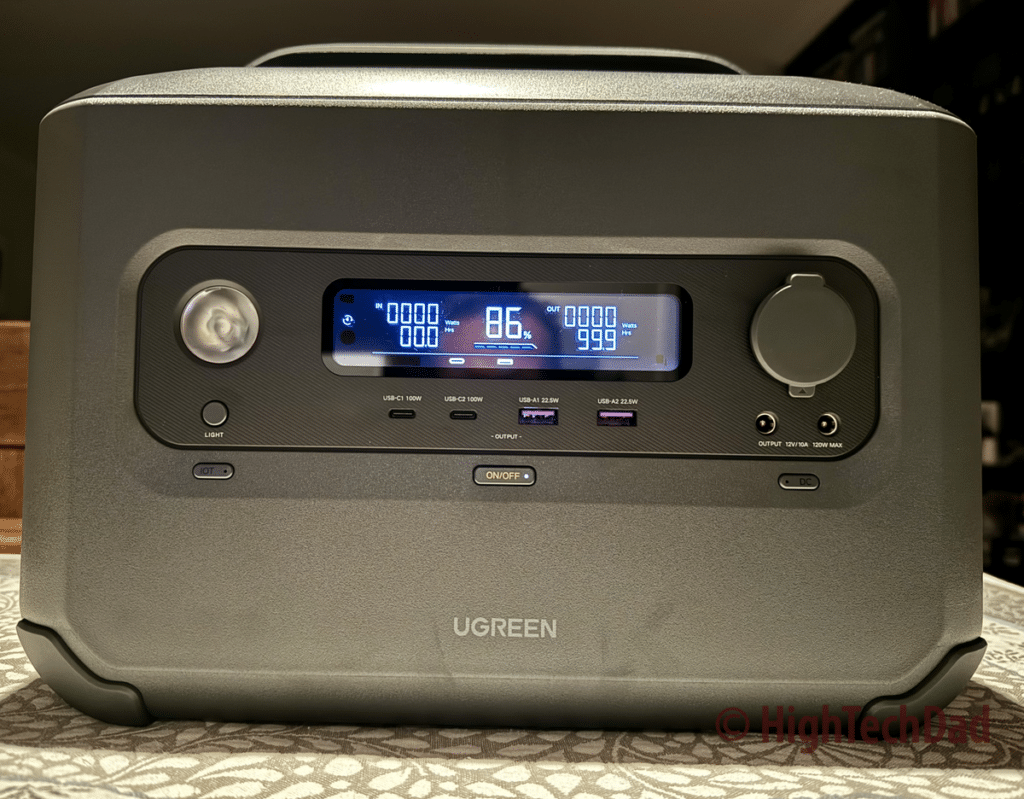 Front panel - UGREEN PowerRoam Power Station - HighTechDad review