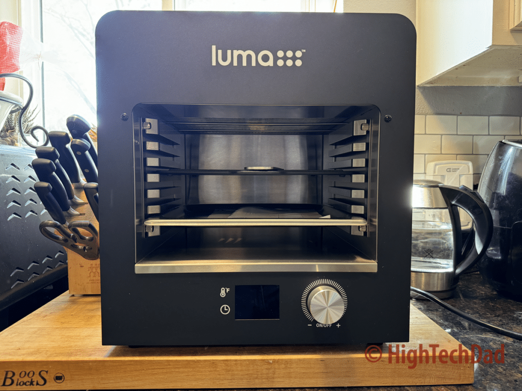 Front of the grill - Luma Grill - HighTechDad review and video