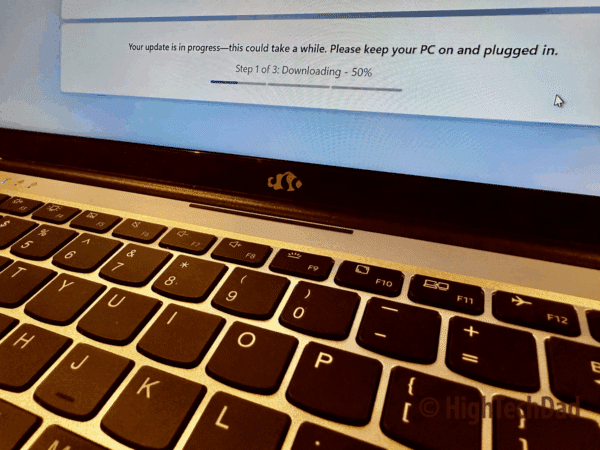 NIMO N154S Laptop - HighTechDad Review
