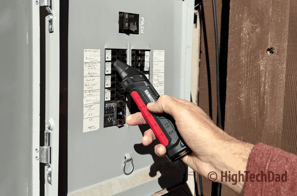 Testing the panel - KAIWEETS Circuit Breaker Finder - HighTechDad Review